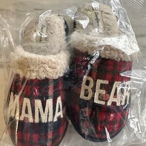 Dearfoams Red and Blue Plaid Mama Bear Slippers. NEW WITH TAGS